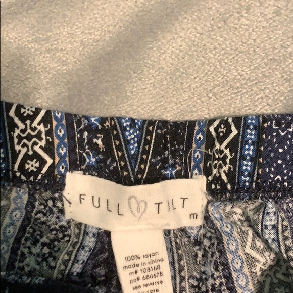 SHORTS!! - Picture 4 of 4